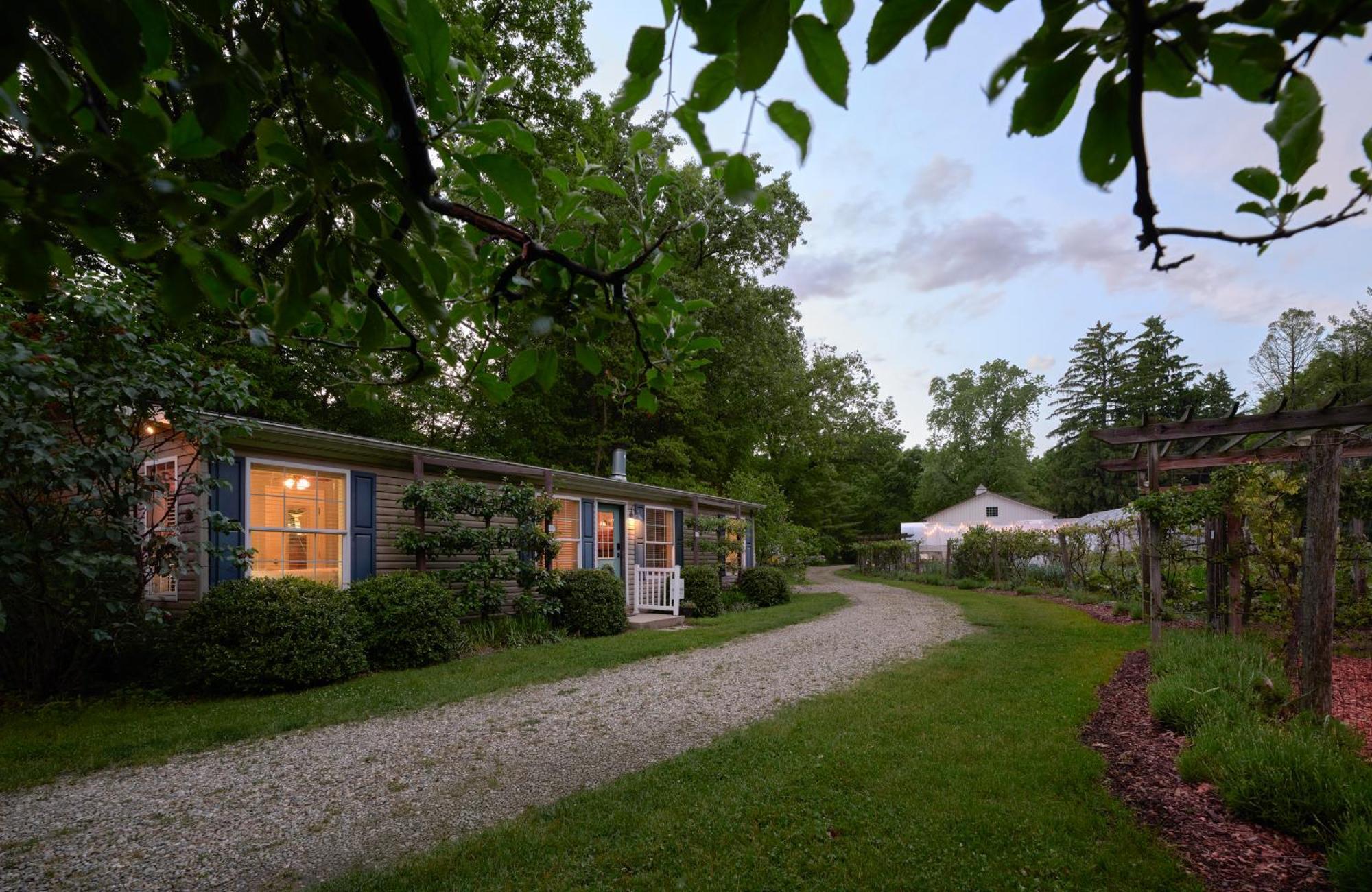 Goldberry Woods- A Modern Farm Resort Union Pier Экстерьер фото